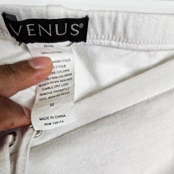 Venus Mini Skirt With Built-In Shorts Women's Medium White - Picture 7 of 7